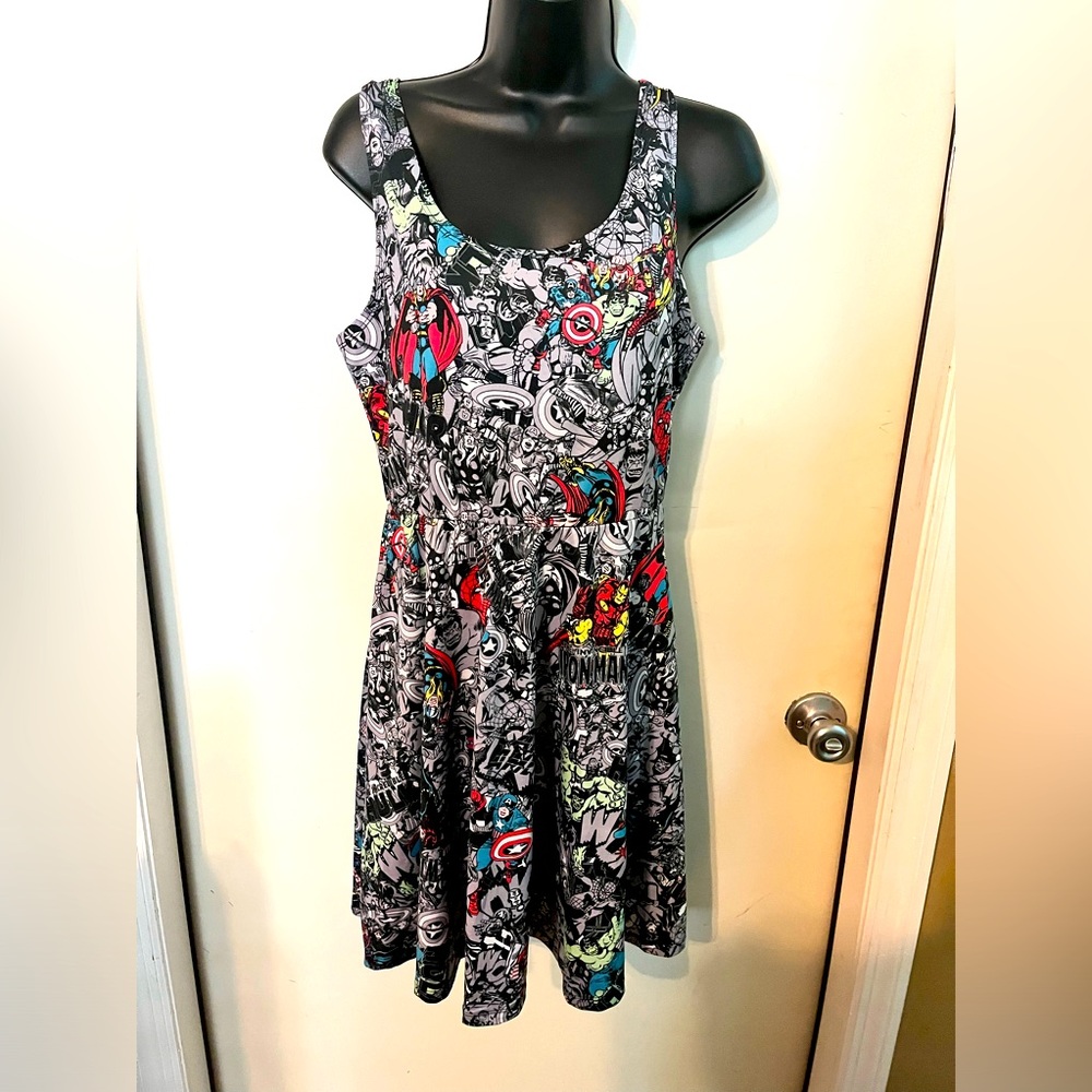 Marvel comic dress MEDIUM Thor Iron man Spiderman Hulk Captain America